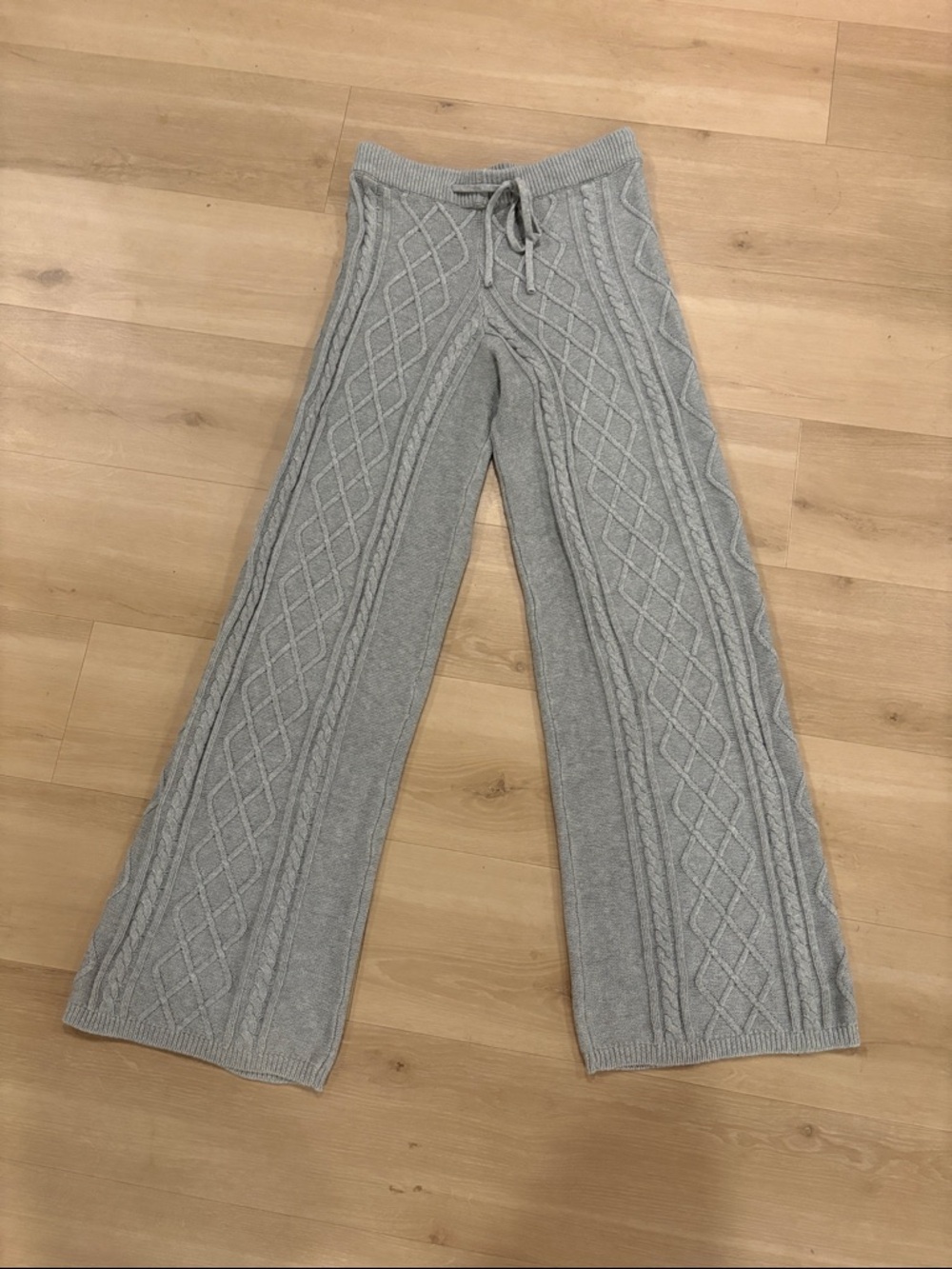 Edikted Light Gray Cable-Knit Wide-Leg Pants
